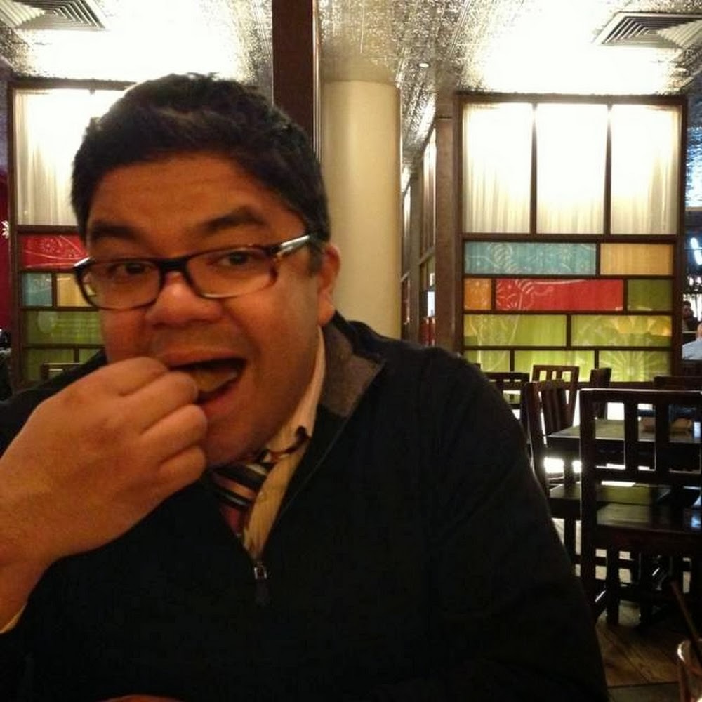 Meet your Posher, Luis